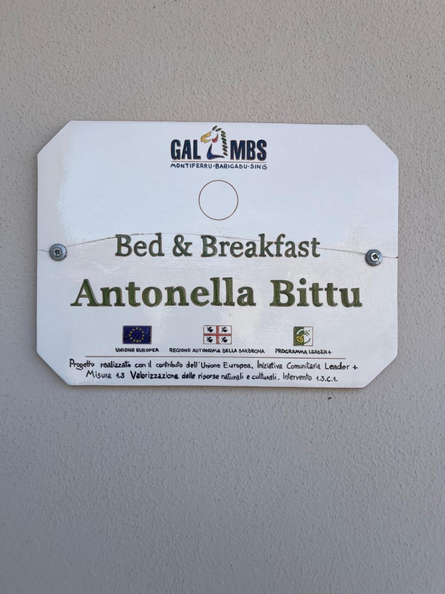 B&B Da Antonella Samugheo Exterior foto